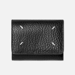 Four Stitches Card Holder