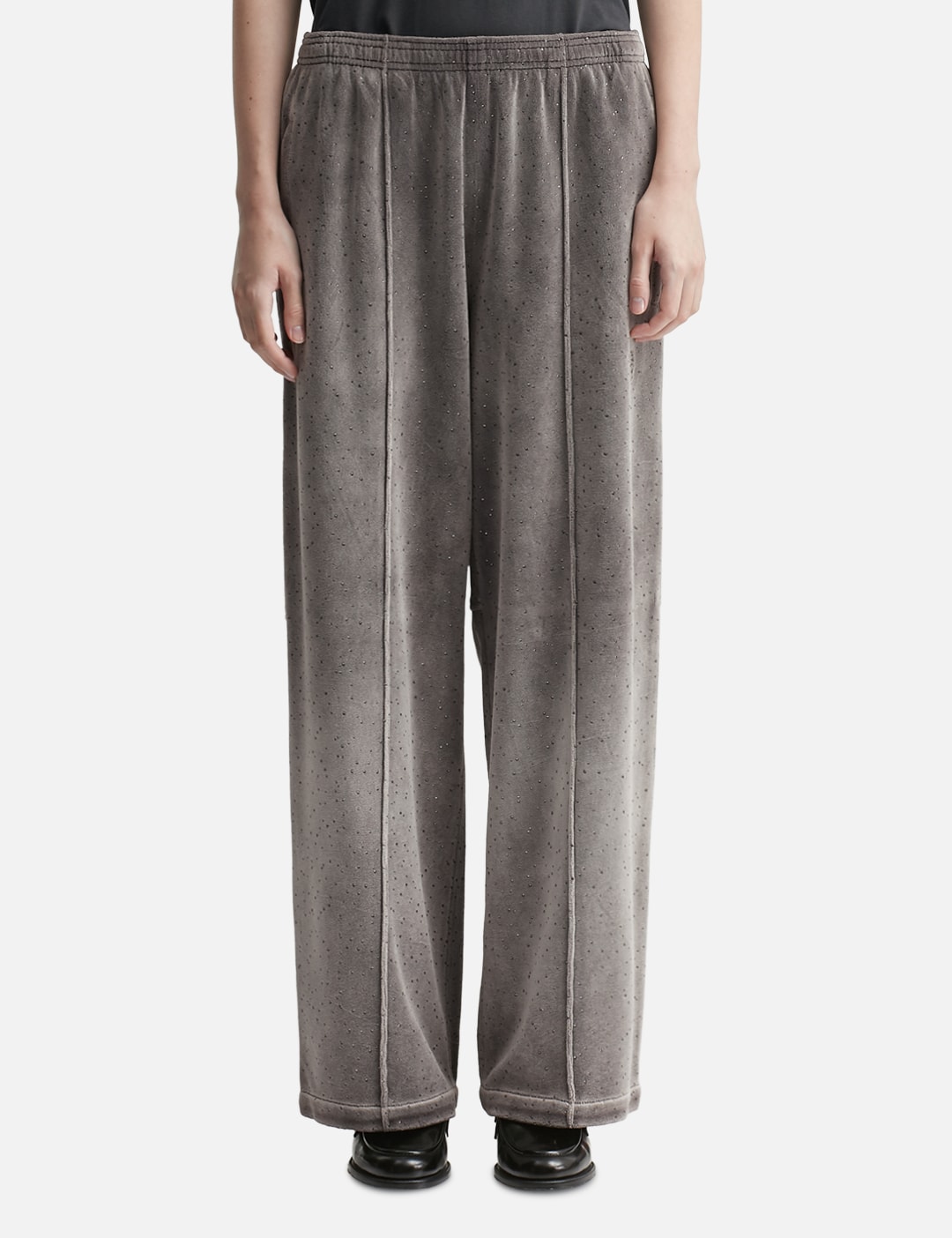 Mid-Rise Relaxed Pant