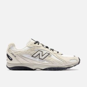 New Balance X BEAST 204L